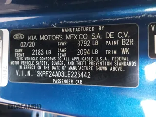 2020 Kia Forte LXS z VIN 3KPF24AD3LE225442, wystawiony jako IAAI lot #42012475 z przebiegiem 43 686 mil mil oraz . Historia ofert i sprzedaży dostępna na DreamBid. Obrazek 9.