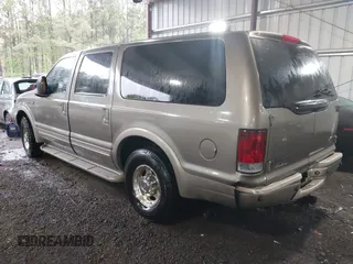 2004 Ford Excursion Eddie Bauer with VIN 1FMNU44P74EA37723, listed as a IAAI auction lot 42109170 with 300,119 mi miles and . Bid and sale history available at DreamBid. Image 3.