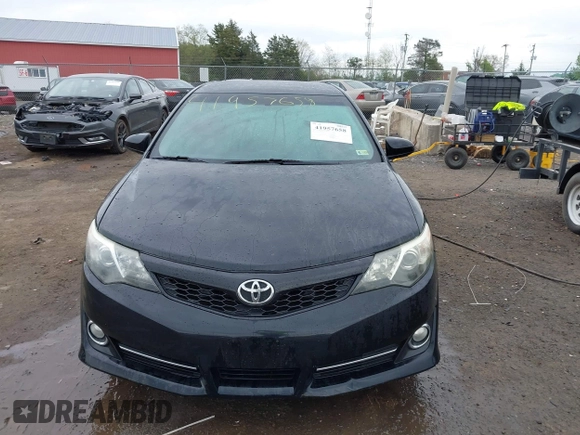 2012 Toyota Camry L with VIN 4T1BF1FK3CU060501, listed as a IAAI auction lot 41957658 with 170,646 mi miles. Bid and sale history available at carsss.com. Image 13.