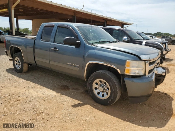 2011 Chevrolet Silverado 1500 LS with VIN 1GCRCREA5BZ311166, listed as a Copart auction lot 67244194 with 141,231 mi miles and Salvage Title. Bid and sale history available at carsss.com. Image 4.
