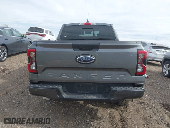 2024 Ford Ranger XLT z VIN 1FTER4HH6RLE34724, wystawiony jako IAAI lot #42256858 z przebiegiem 12 438 mil mil oraz . Historia ofert i sprzedaży dostępna na DreamBid. Obrazek 17.