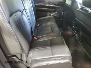 2022 Jeep Wagoneer Series II z VIN 1C4SJVBT9NS160495, wystawiony jako Copart lot #49109865 z przebiegiem 37 518 mil mil oraz Szkoda całkowita • Salvage title. Historia ofert i sprzedaży dostępna na DreamBid. Obrazek 11.