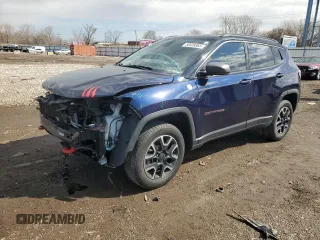 2019 Jeep Compass Trailhawk with VIN 3C4NJDDB2KT722386, listed as a Copart auction lot 50838865 with 107,789 mi miles and Salvage Title. Bid and sale history available at DreamBid. Image 1.