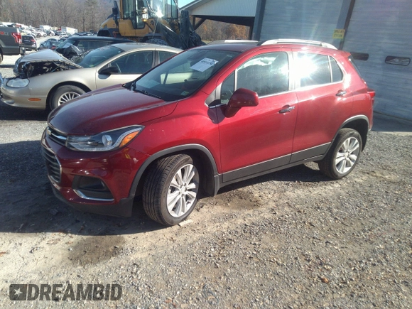2018 Chevrolet Trax Premier with VIN 3GNCJRSB4JL176333, listed as a IAAI auction lot 40914154 with 66,689 mi miles. Bid and sale history available at carsss.com. Image 17.