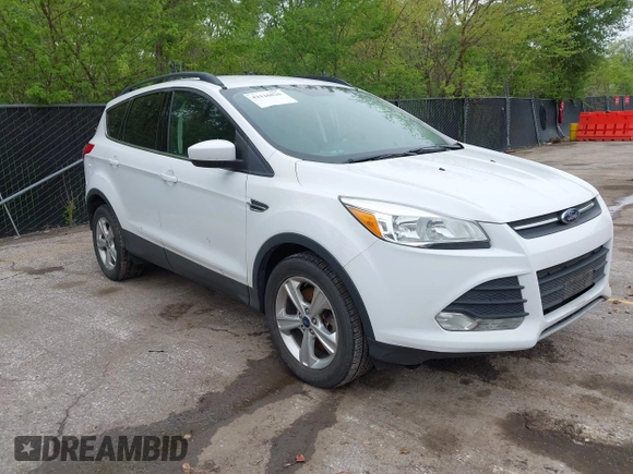 2016 Ford Escape SE with VIN 1FMCU9GX1GUC04085, listed as a IAAI auction lot 42126826 with 130,728 mi miles. Bid and sale history available at carsss.com. Image 1.
