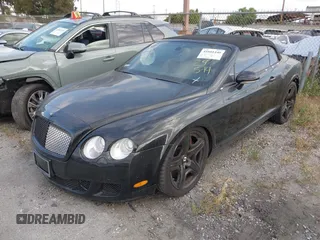 2007 Bentley Continental GT with VIN SCBDR33W67C046257, listed as a IAAI auction lot 41661440 with 54,229 mi miles and . Bid and sale history available at DreamBid. Image 17.
