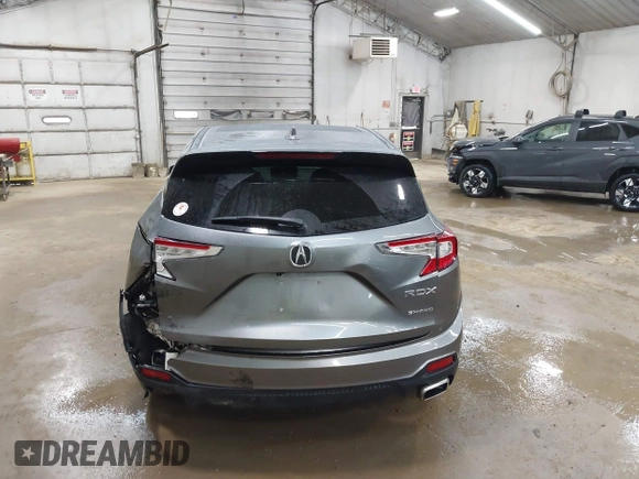2024 Acura RDX Advance with VIN 5J8TC2H70RL032588, listed as a IAAI auction lot 42517589 with 9,517 mi miles and . Bid and sale history available at DreamBid. Image 16.