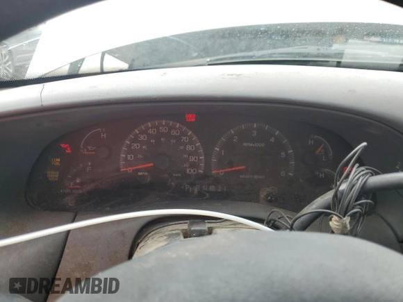 2000 Ford F-150 XL with VIN 1FTRX07L2YKA09673, listed as a Copart auction lot 48177615 with Not provided miles and Salvage title. Bid and sale history available at DreamBid. Image 9.