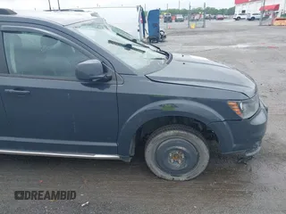2018 Dodge Journey Crossroad with VIN 3C4PDDGGXJT514620, listed as a IAAI auction lot 42117159 with 110,252 mi miles. Bid and sale history available at carsss.com. Image 17.