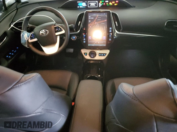 2018 Toyota Prius Plus with VIN JTDKARFP3J3076830, listed as a Copart auction lot 81571204 with 63,808 mi miles and Clean Title. Bid and sale history available at DreamBid. Image 8.