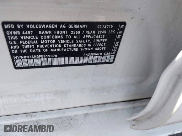 2015 Volkswagen CC R-Line with VIN WVWBN7AN3FE819870, listed as a IAAI auction lot 39390950 with 86,082 mi miles. Bid and sale history available at carsss.com. Image 9.