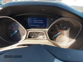 2014 Ford Focus SE with VIN 1FADP3F21EL119923, listed as a IAAI auction lot 41585170 with 126,266 mi miles. Bid and sale history available at carsss.com. Image 7.