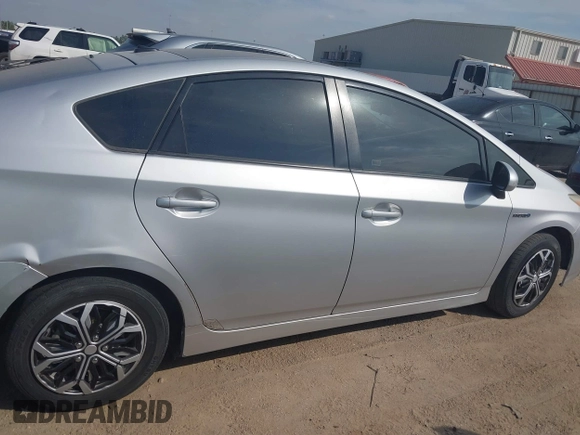 2010 Toyota Prius II z VIN JTDKN3DU5A0090370, wystawiony jako IAAI lot #40672820 z przebiegiem 212 687 mil mil oraz . Historia ofert i sprzedaży dostępna na DreamBid. Obrazek 14.