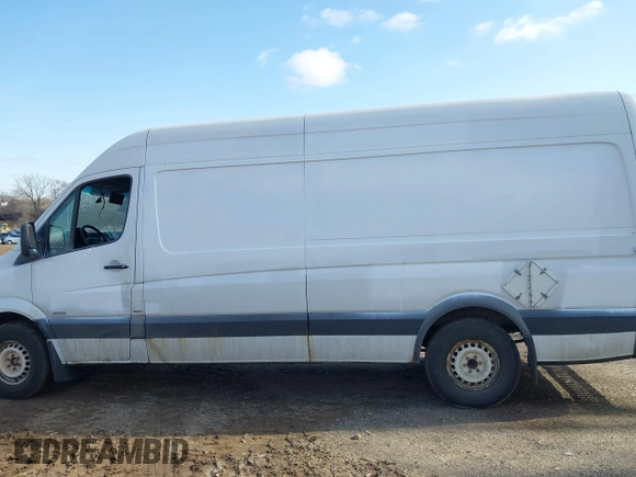 2011 Mercedes-Benz Sprinter Cargo with VIN WD3PE8CB7B5577541, listed as a IAAI auction lot 41883588 with 305,270 mi miles. Bid and sale history available at carsss.com. Image 14.