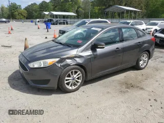 2015 Ford Focus SE with VIN 1FADP3F27FL381074, listed as a Copart auction lot 51945355 with 105,533 mi miles and Salvage Title. Bid and sale history available at carsss.com. Image 1.