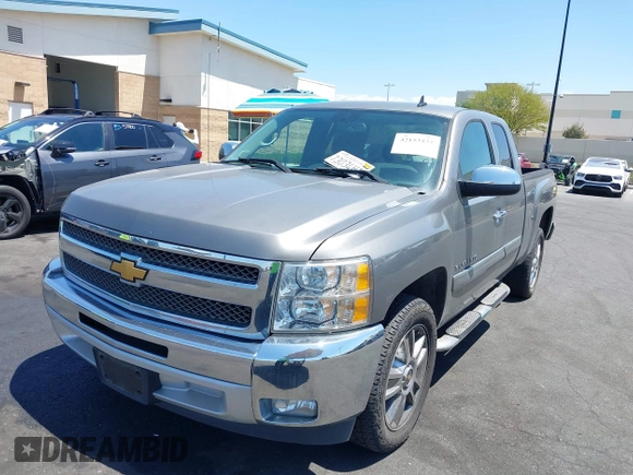 2013 Chevrolet Silverado 1500 LT with VIN 1GCRCSE07DZ139028, listed as a IAAI auction lot 42153434 with 89,181 mi miles and . Bid and sale history available at DreamBid. Image 2.