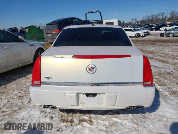 2006 Cadillac DTS 1SC z VIN 1G6KD57Y86U102513, wystawiony jako IAAI lot #41607409 z przebiegiem 102 438 mil mil oraz . Historia ofert i sprzedaży dostępna na DreamBid. Obrazek 16.