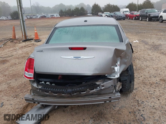 2014 Chrysler 300 z VIN 2C3CCAAG5EH200370, wystawiony jako IAAI lot #41938110 z przebiegiem 83 861 mil mil oraz . Historia ofert i sprzedaży dostępna na DreamBid. Obrazek 15.
