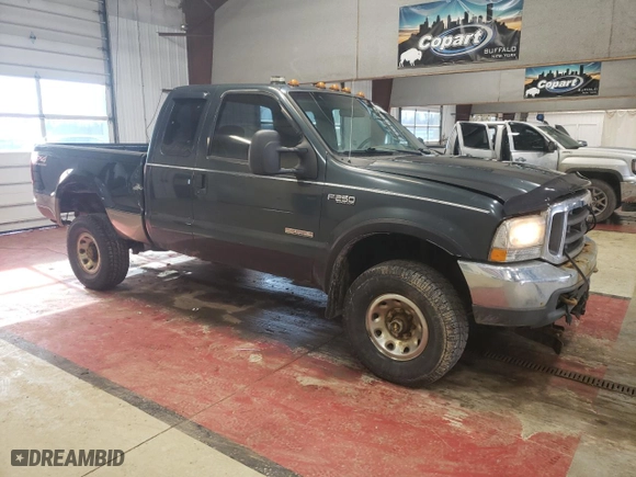 2004 Ford Super Duty F-250 XL with VIN 1FTNX21P64EE05846, listed as a Copart auction lot 47527045 with 191,038 mi miles and Salvage Title. Bid and sale history available at carsss.com. Image 4.