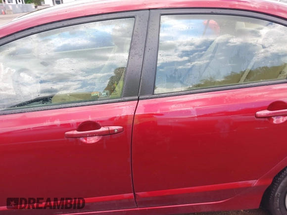 2006 Honda Civic LX z VIN 1HGFA16526L130449, wystawiony jako IAAI lot #42321622 z przebiegiem 188 409 mil mil oraz . Historia ofert i sprzedaży dostępna na DreamBid. Obrazek 14.