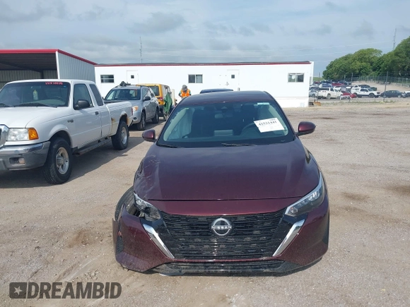 2024 Nissan Sentra SV with VIN 3N1AB8CV5RY272781, listed as a IAAI auction lot 42531441 with 18,971 mi miles and . Bid and sale history available at DreamBid. Image 13.