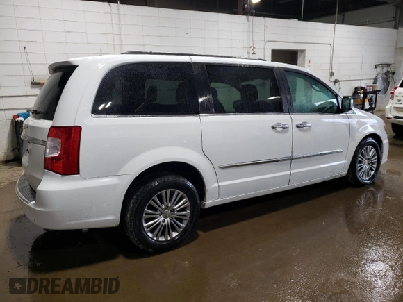 2014 Chrysler Town & Country Touring L z VIN 2C4RC1CG9ER367263, wystawiony jako Copart lot #60829585 z przebiegiem 97 320 mil mil oraz Czysty tytuł • Clean title. Historia ofert i sprzedaży dostępna na DreamBid. Obrazek 3.