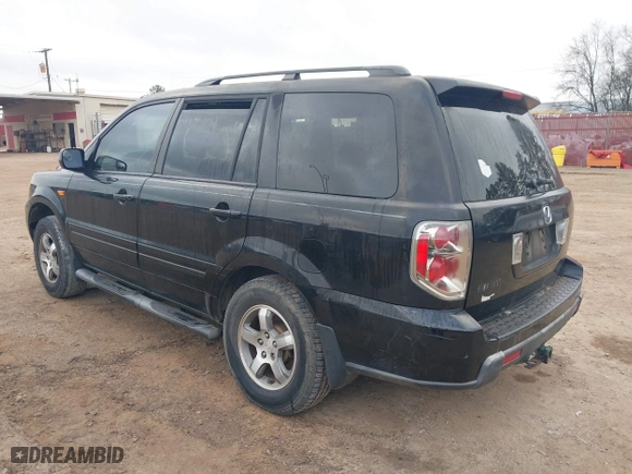 2007 Honda Pilot EX-L with VIN 5FNYF286X7B003778, listed as a IAAI auction lot 41390885 with 240,316 mi miles. Bid and sale history available at carsss.com. Image 3.