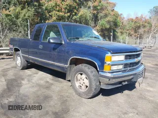 1995 Chevrolet Silverado 1500 with VIN 2GCEK19K9S1210517, listed as a IAAI auction lot 41867871 with 230,286 mi miles and . Bid and sale history available at DreamBid. Image 1.