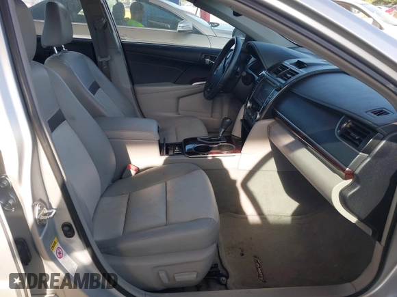 2014 Toyota Camry L with VIN 4T1BF1FK6EU840706, listed as a IAAI auction lot 39109449 with 164,746 mi miles. Bid and sale history available at carsss.com. Image 5.