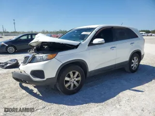2012 Kia Sorento LX with VIN 5XYKT4A11CG269282, listed as a Copart auction lot 48687625 with 136,803 mi miles and Salvage Title. Bid and sale history available at carsss.com. Image 1.
