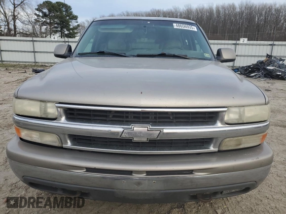 2000 Chevrolet Suburban LT with VIN 3GNFK16T3YG208884, listed as a Copart auction lot 48656935 with 377,458 mi miles and Salvage Title. Bid and sale history available at carsss.com. Image 5.
