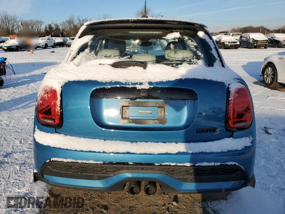 2022 MINI Hardtop 4 Door Cooper S with VIN WMW53DK08N2S29603, listed as a Copart auction lot 85194284 with 14,121 mi miles and Salvage title. Bid and sale history available at DreamBid. Image 6.