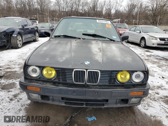 1989 BMW 3 Series z VIN WBAAE0302KED52374, wystawiony jako Copart lot #88331485 z przebiegiem Nie podano mil oraz Szkoda całkowita • Salvage title. Historia ofert i sprzedaży dostępna na DreamBid. Obrazek 5.