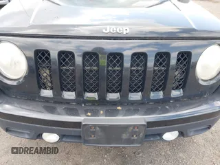 2012 Jeep Patriot Latitude с VIN 1C4NJRFBXCD570214, выставлен на аукционе IAAI как лот 42521229 с пробегом 160 510 миль миль и . История ставок и продаж доступна на DreamBid. Изображение 6.