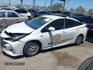 2020 Toyota Prius LE with VIN JTDKARFP6L3159932, listed as a IAAI auction lot 42714958 with 157,110 mi miles and . Bid and sale history available at DreamBid. Image 14.