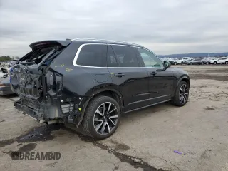 2021 Volvo XC90 Momentum with VIN YV4A221K2M1721945, listed as a Copart auction lot 85303154 with 58,539 mi miles and Salvage Title. Bid and sale history available at carsss.com. Image 3.