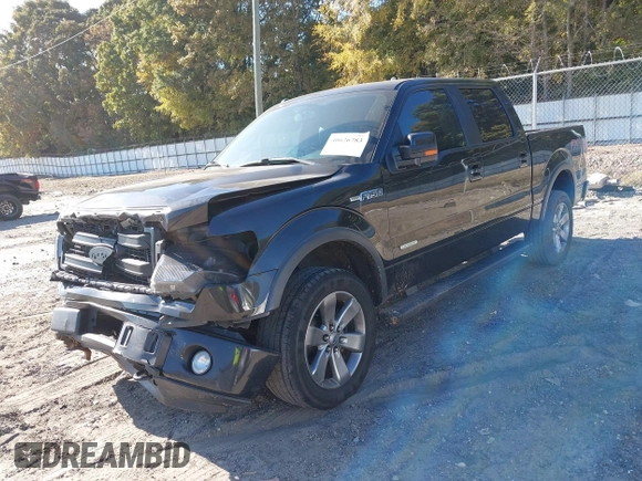 2013 Ford F-150 XL z VIN 1FTFW1ET8DFA42436, wystawiony jako IAAI lot #40626783 z przebiegiem 138 392 mil mil oraz . Historia ofert i sprzedaży dostępna na DreamBid. Obrazek 17.