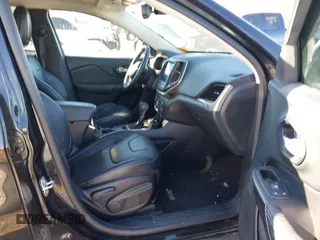 2014 Jeep Cherokee Limited with VIN 1C4PJMDS6EW190972, listed as a IAAI auction lot 41672533 with 213,228 mi miles and . Bid and sale history available at DreamBid. Image 5.