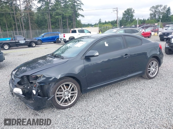 2006 Scion tC z VIN JTKDE177960133014, wystawiony jako IAAI lot #42407196 z przebiegiem 143 448 mil mil oraz . Historia ofert i sprzedaży dostępna na DreamBid. Obrazek 18.