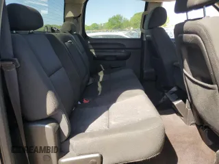 2013 Chevrolet Silverado 1500 LT with VIN 3GCPCSE09DG178825, listed as a Copart auction lot 52032865 with 195,848 mi miles and Salvage Title. Bid and sale history available at DreamBid. Image 11.