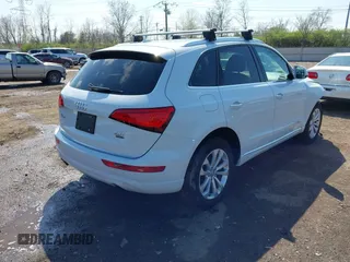 2016 Audi Q5 Premium Plus with VIN WA1L2AFPXGA096395, listed as a IAAI auction lot 41931371 with 98,429 mi miles. Bid and sale history available at carsss.com. Image 4.
