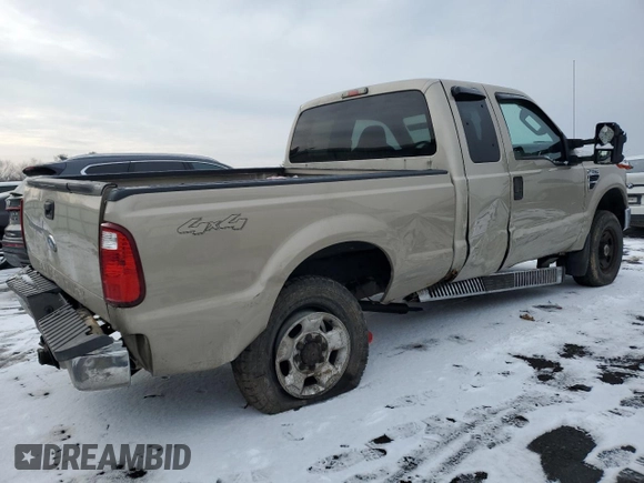 2010 Ford F-250 XL z VIN 1FTSX2B51AEB05501, wystawiony jako Copart lot #43577695 z przebiegiem 183 441 mil mil oraz Szkody całkowita. Historia ofert i sprzedaży dostępna na DreamBid. Obrazek 3.