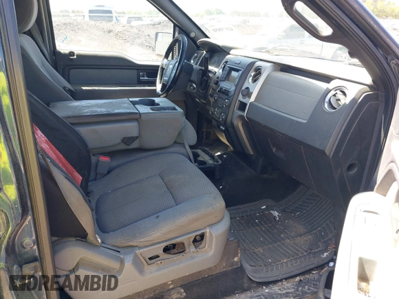2013 Ford F-150 XL with VIN 1FTFW1EF8DFD91610, listed as a IAAI auction lot 42070850 with 585,502 mi miles. Bid and sale history available at carsss.com. Image 5.