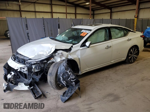 2019 Nissan Altima 2.5 Platinum with VIN 1N4BL4FW8KC135530, listed as a Copart auction lot 52763275 with 0 mi miles and Salvage Title. Bid and sale history available at carsss.com. Image 1.