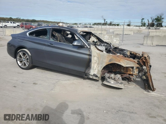 2019 BMW 4 Series 430i with VIN WBA4W3C5XKAF92075, listed as a Copart auction lot 81103684 with Not Provided miles and Non Repairable. Bid and sale history available at carsss.com. Image 4.