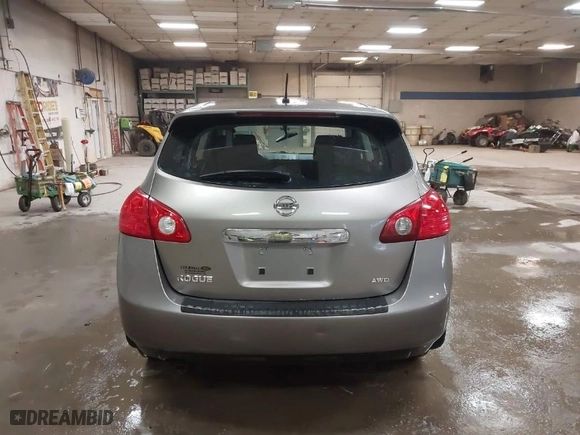 2011 Nissan Rogue SV with VIN JN8AS5MV5BW252350, listed as a IAAI auction lot 41794413 with 133,118 mi miles. Bid and sale history available at carsss.com. Image 15.