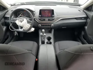 2025 Nissan Altima SV with VIN 1N4BL4DV1SN343988, listed as a Copart auction lot 53901555 with 5,728 mi miles and Salvage Title. Bid and sale history available at DreamBid. Image 8.