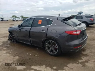 2017 Maserati Levante S z VIN ZN661YUS3HX196812, wystawiony jako Copart lot #69257744 z przebiegiem Nie podano mil oraz Szkoda całkowita • Salvage title. Historia ofert i sprzedaży dostępna na DreamBid. Obrazek 2.