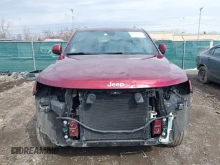 2021 Jeep Grand Cherokee Laredo E z VIN 1C4RJFAG7MC534037, wystawiony jako IAAI lot #41598511 z przebiegiem 55 107 mil mil oraz . Historia ofert i sprzedaży dostępna na DreamBid. Obrazek 13.