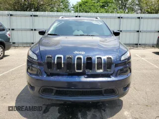 2016 Jeep Cherokee Latitude z VIN 1C4PJLCB9GW136970, wystawiony jako Copart lot #62094035 z przebiegiem 158 020 mil mil oraz Szkoda całkowita • Salvage title. Historia ofert i sprzedaży dostępna na DreamBid. Obrazek 5.